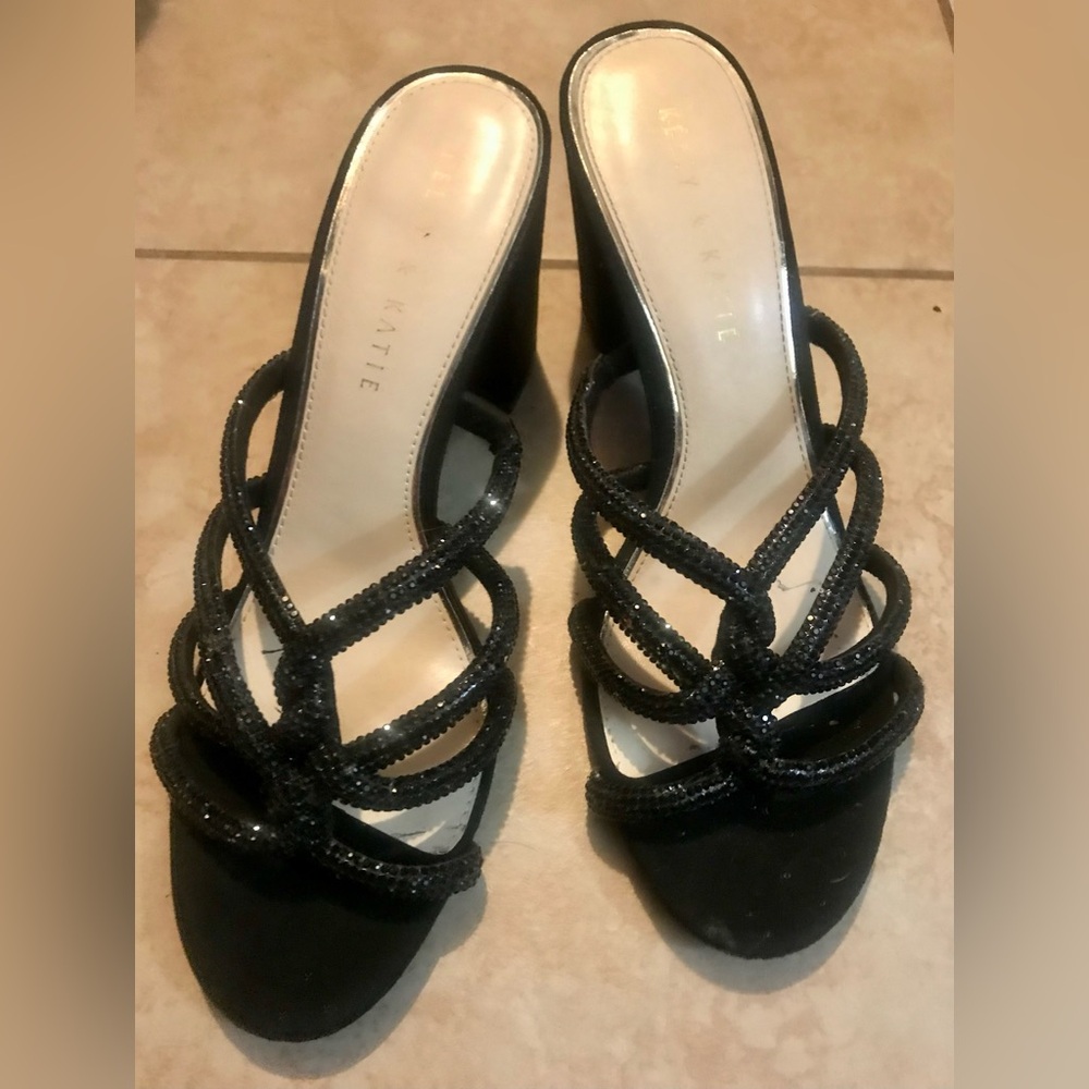 Kelly & Katie Jadzia heels Womens Size 9 w/ Rhinestone